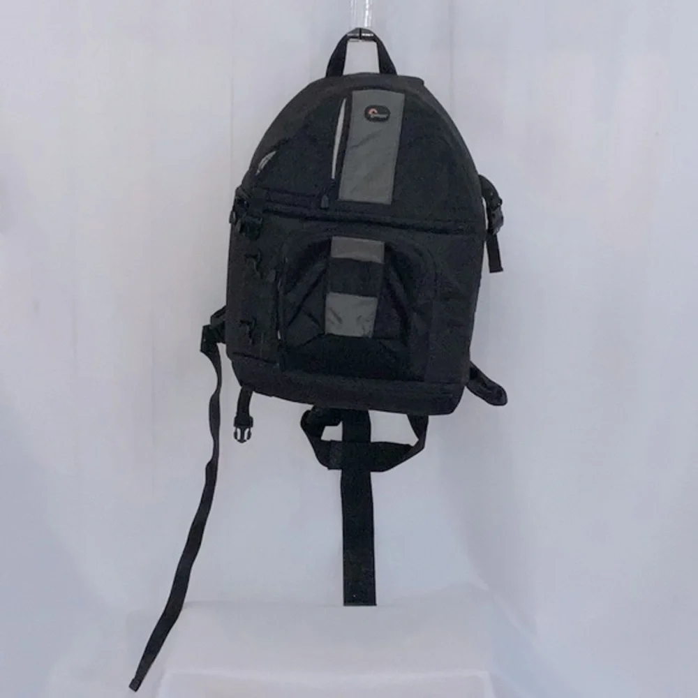 819 Lowepro Slingshot Sling Style Camera Backpack